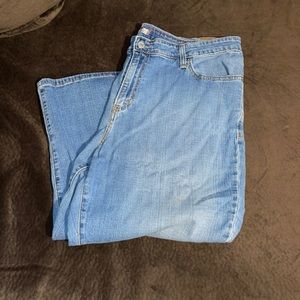 VINTAGE LEVI STRAUSS & CO. JEAN CAPRIS 515